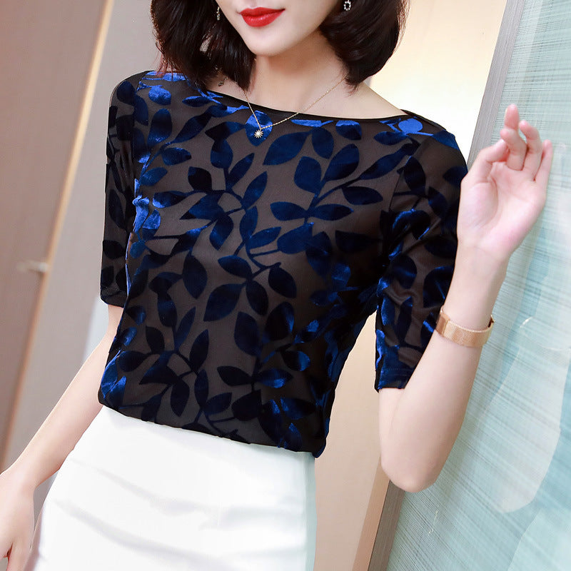 Women's V-neck Bottoming Shirt Fashionable